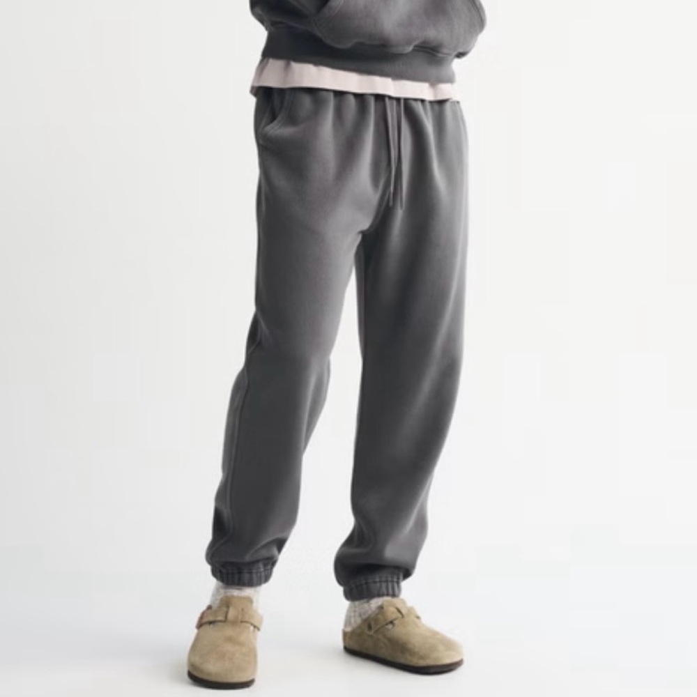 Women’s Abercrombie Essential Sunday Sweatpants - Casual Comfort